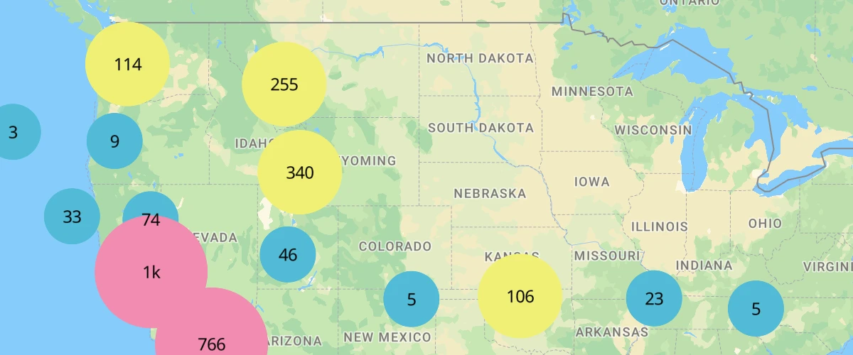 Use MapVina GL JS' built-in functions to visualize points as clusters.
